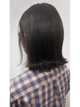 グルグル 新小岩店(GULGUL) 切りっぱなし。ミディアムスタイル