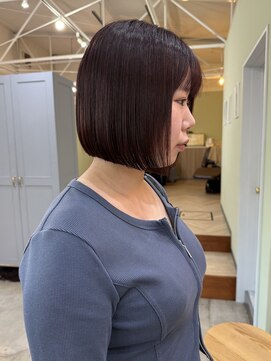 キュオンシア(CUEON. ciea) ミニボブ×ボルドーブラウン