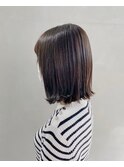 ナチュラル外ハネが映える◎艶感切りっぱなしミディ