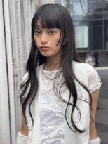 ピークアブー 銀座中央通り(PEEK-A-BOO)&nbsp;＊ロングヘア小顔カットサイドバング