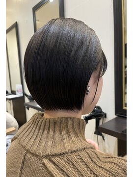 ジェントラ(Jentra) コンパクトにまとまるお手入れ簡単ショートヘア