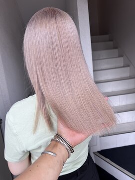 テテ(TETE) ピンクカラー　心斎橋×長堀橋