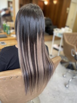 フツーロ 栄(FUTURO) プルエクステ　バレイヤージュ　エクステ