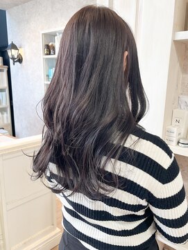 キャアリー(Caary) 福山人気caaryラベンダーグレージュブリーチあり巻き髪斜め前髪