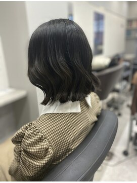 アデプト 北千住店(adept) ★小顔ココアベージュ黒髪クラゲヘアーオリーブグレー【北千住】