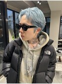 アイスブルー