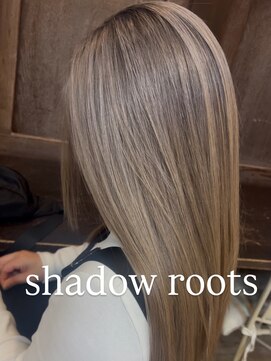 モアムー(Moremuu) シャドールーツ