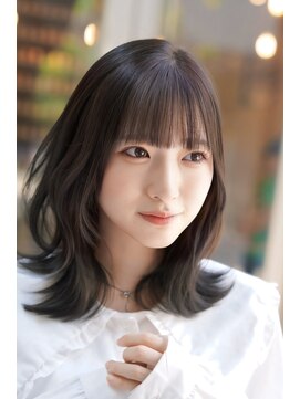 クム(kumu) 【kumu】ミディアムレイヤー/顔周りカット/栄/名古屋