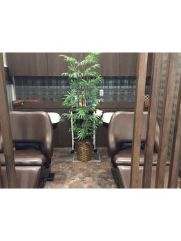 少人数のサロンだからこそできる、隅々にまで行き届くような心を込めたおもてなしを。