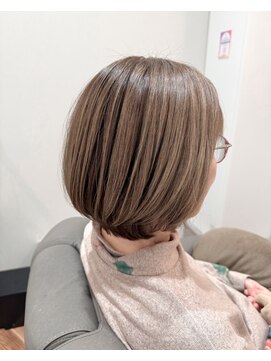 ジャミン 長嶺店(Jammin.) 【白髪ぼかし】×【ショートボブ】