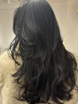 フルリール(fleurir)&nbsp;レイヤーカット/ハッシュカット/グレージュ/バタフライレイヤー