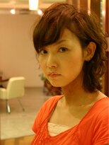 レスプランディール&nbsp;ふわふわした感じを出し、ボブベースに軽さをプラスしたスタイル