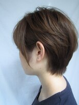 ミミック (mimic)&nbsp;耳かけショートママスタイル