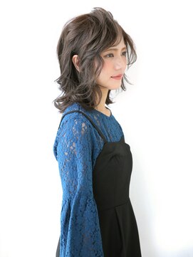 フーチー クーチー アマティー 豊中店(FUCHI KUCHI amati) ランダムカール・ミディ