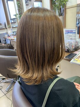 コアフィールフィス(COIFFURE fils) 《見附 今町》かきあげ前髪 ミディボブ