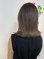 スピンヘアワークス(Spin Hair Works) ハイライト_グレージュ_ミルクティーベージュ_くすみカラー