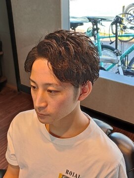 レオザバーバー(LEO the Barber) ゆるめスパイラルパーマ