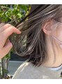 ルームスヘアー(Rooms Hair)&nbsp;シルバーベージュのインナーカラー