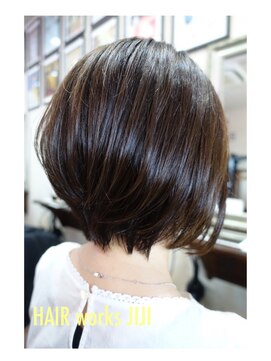ヘアーワークス ジジ(HAIR works JIJI) くびれショートボブ
