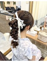 ヘアセットサロン キュア(CURE) ツインのあみおろしポニーテール