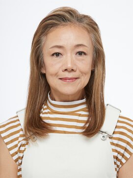 ステラ 木田余店 (stella) 50代・60代に人気☆ふんわり感のミディアムパーマ