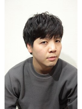 たさわ堂エンネ(enne) ゆったり大きめかつ躍動的な束感ショート