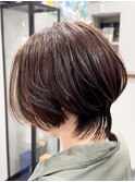 ショートボブ