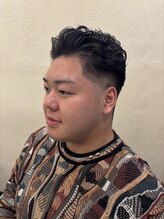 スカイマスターバーバー 渋谷(SKY MASTER BARBER) ウェーブパーマフェード<理容室>[床屋/シェービング/メンズ］