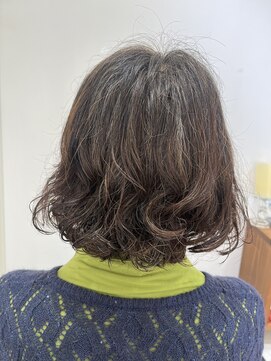 ウタ(uta) ふわっとボブパーマ