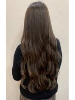 トウカ 南行徳店(TOUKA)&nbsp;レイヤーロング/くすみベージュ/オリーブベージュ[南行徳駅]