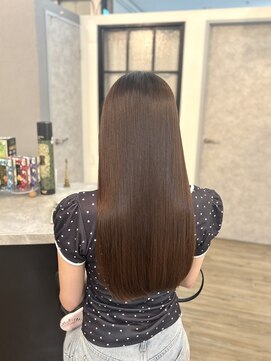 ヴィサージュバスク(VISAGE ba.s.k) まとまり艶髪♪髪質改善チューニングストレートロング