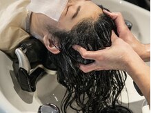 *髪と頭皮をWでケア*プロの手技×濃密トリートメントで極上の癒しと美髪を両立◎
