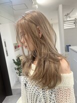 ヴィア 京都烏丸(Via)&nbsp;ケアブリーチ/ダブルカラー/くすみベージュ/レイヤーカット/韓国