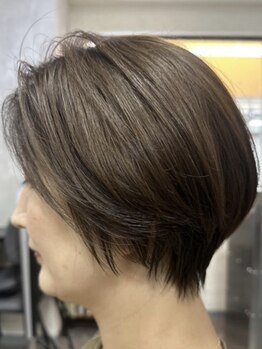 【総持寺・昭和台町】骨格・髪質・クセ・毛流れを見極めたカット技術で“扱いやすい”スタイルを実現◇