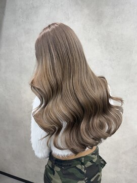 サニー 渋谷(SUNNY) バレイヤージュ、ハイライト、レイヤーロング、キッズカット