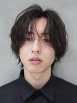バイフィフス 原宿/表参道(by fifth)&nbsp;原宿ニュアンスパーマ毛流れセンターパートウルフカット刈り上げ