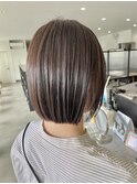 大人ぱつっとボブ