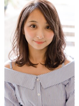 ミュゼドゥラペ(Musee de Lapaix) ヴェールウェーブ　　グレージュ　ひし形シルエット