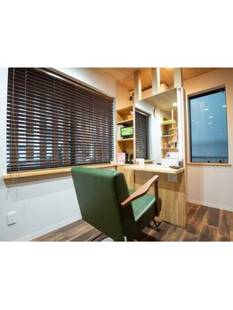 [完全貸切プライベート空間/駐車場有]素髪に戻す髪質改善(ピュアミング)ノンジアミンを体験できるサロン。