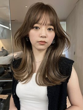 サイン 表参道(SIGN) 韓国ヘアイメチェンハッシュカット似合わせカットレッドブラウン