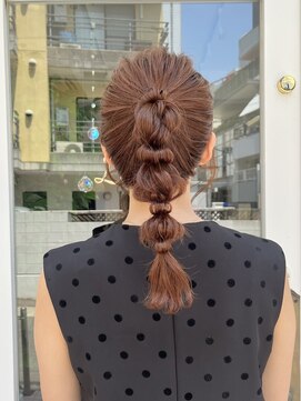 リノ(Lino) 10代20代30代【ヘアセット】結婚式ヘア ポニーアレンジ