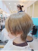 白髪ぼかし×ハンサムショート