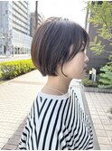ボブっぽいショートヘア