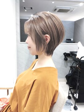 ハイストリートヘア(High street Hair) 30代40代に人気のショートレイヤースタイル
