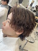 メンズミディアムパーママッシュウルフカット波巻きスパイラル