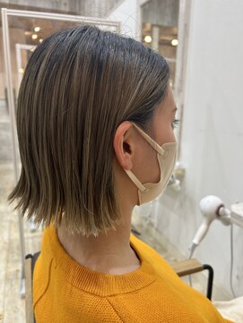 シアリー(SHEERIE) ツルッとまとまる外はねボブ