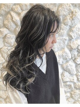 モアナ バイ ヘッドライト 宜野湾店(Moana by HEADLIGHT) Moana【宜野湾】#ハイライトカラー#ロングヘア#20代30代40代50代