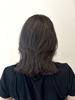 ファムバイアヴァンス(Femme by AVANCE.)&nbsp;暗めカラーナチュラルレイヤーミディ×透け感ダークカラー