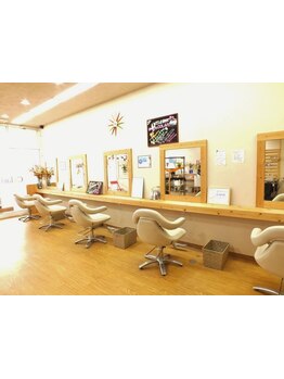 《イルミナ＋COTAシャンプー＆トリートメント￥5400～》お手頃価格なので定期的に通いたい方におすすめ♪