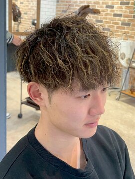 スペックホルダー(Spec Holder) フェザーパーマウェットニュアンスマッシュ